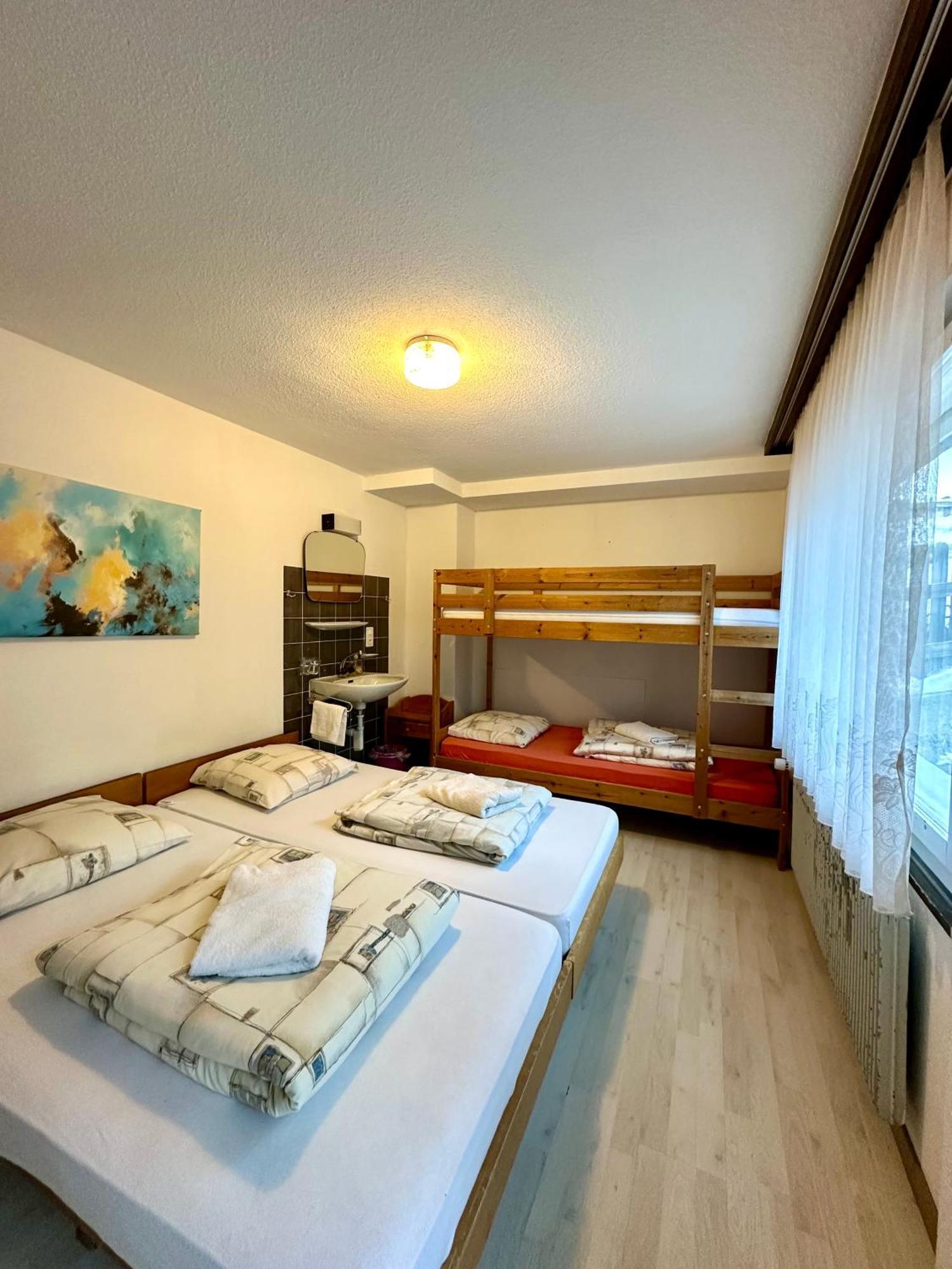 Holiday House Laerchenheim Saas-Balen Eksteriør bilde