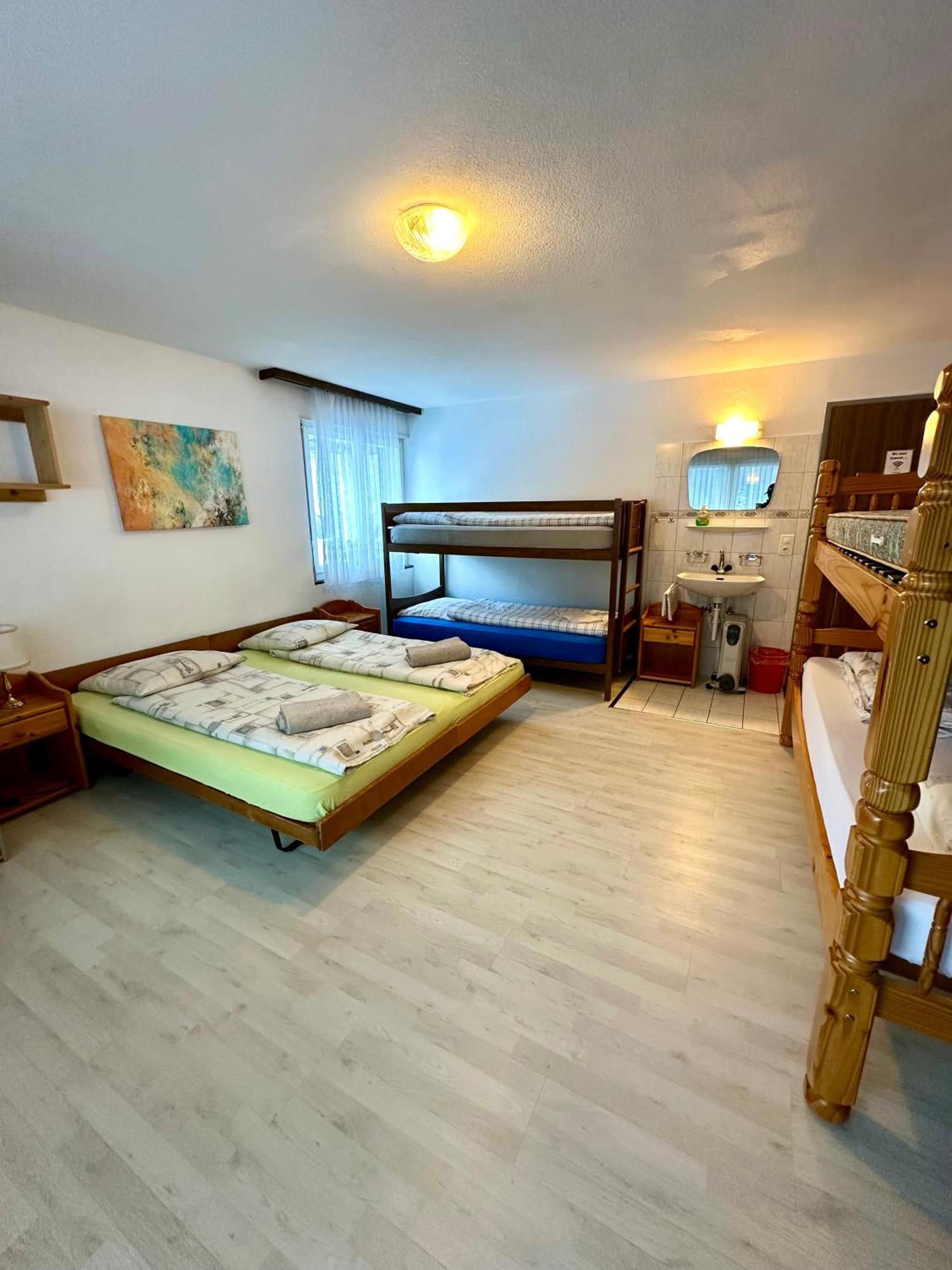 Holiday House Laerchenheim Saas-Balen Eksteriør bilde