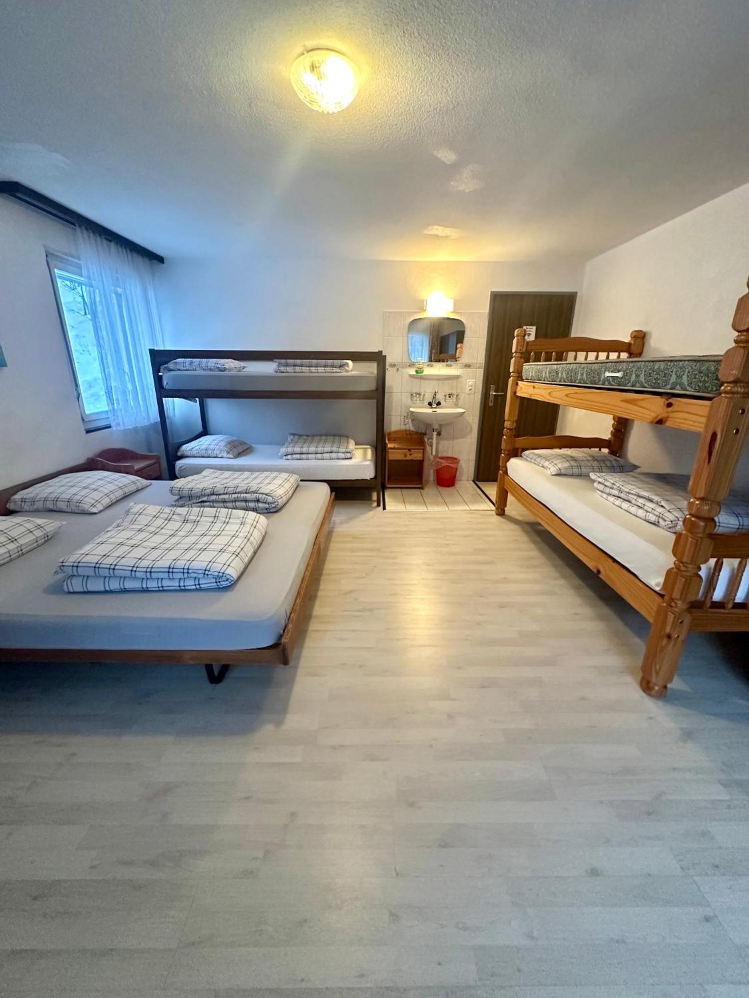 Holiday House Laerchenheim Saas-Balen Eksteriør bilde